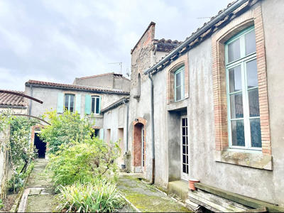 Maison - 159 m² - 7 pièces