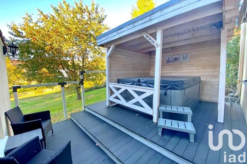 Maison - 190 m² - 7 pièces