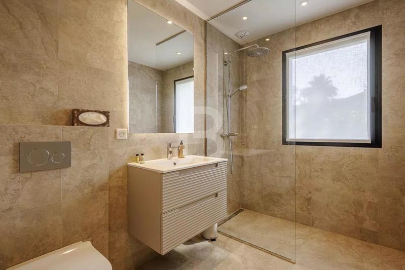 Villa - 163 m² - 5 pièces