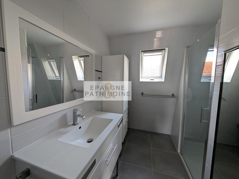 Maison - 110 m² - 6 pièces