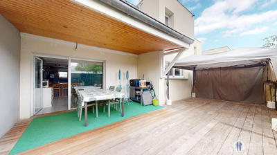 Maison - 130 m² - 5 pièces