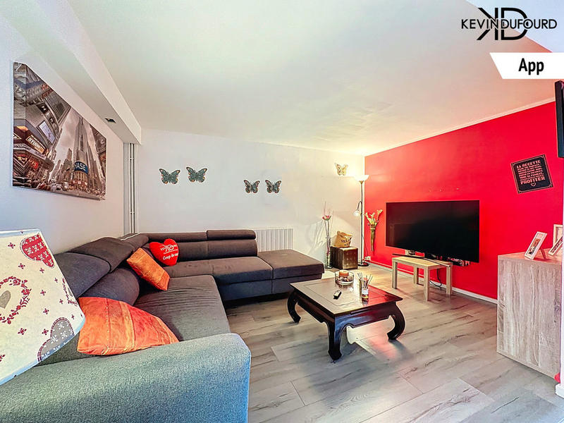 Maison - 200 m² - 7 pièces