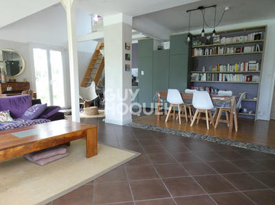 Maison - 146 m² - 5 pièces