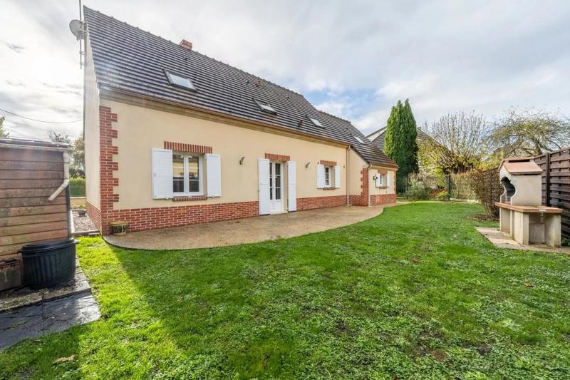 Maison - 123 m² - 6 pièces