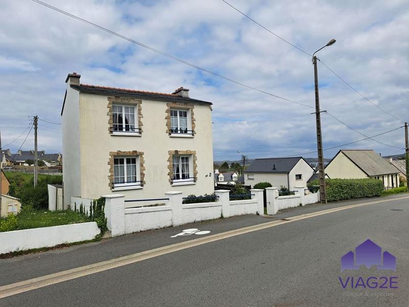 Maison traditionnelle - 84 m² - 6 pièces