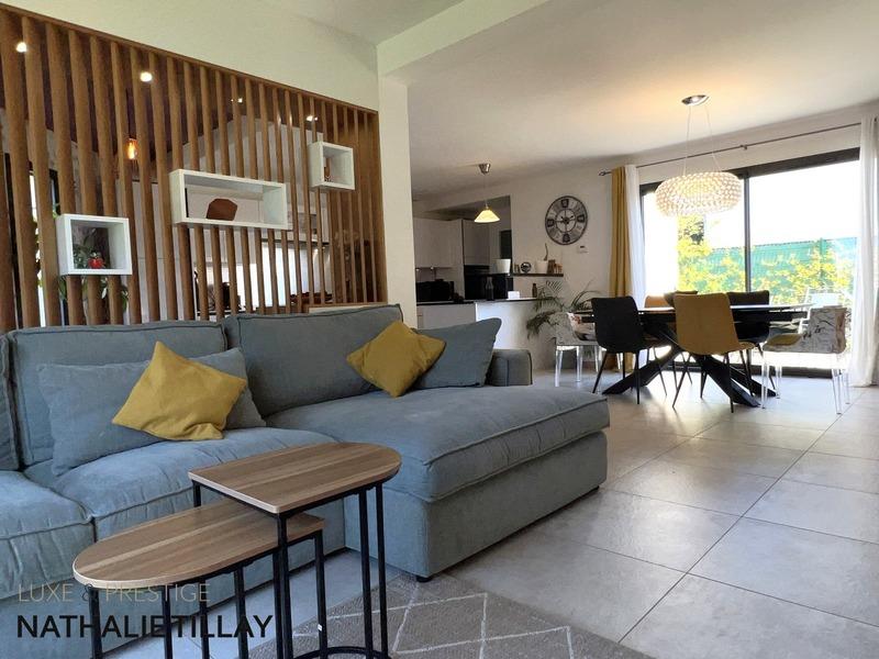 Maison - 130 m² - 5 pièces