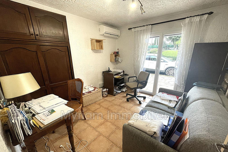 Maison - 177 m² - 5 pièces