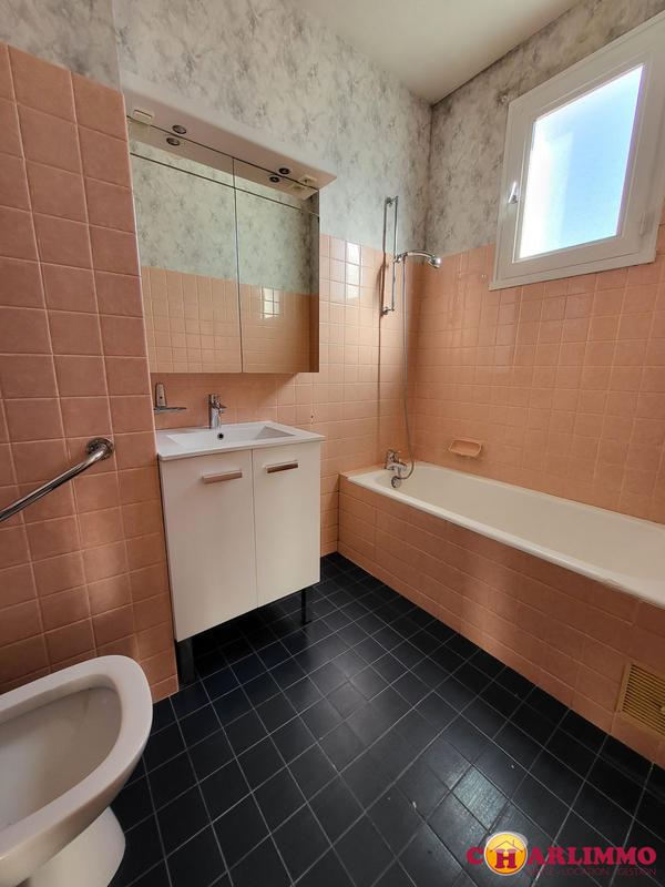 Maison traditionnelle - 134 m² - 5 pièces