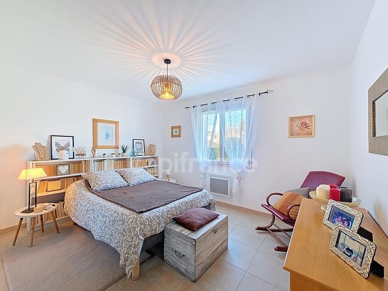 Maison - 87 m² - 3 pièces