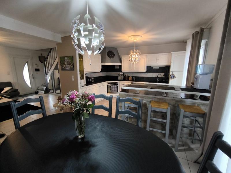 Maison - 127 m² - 6 pièces