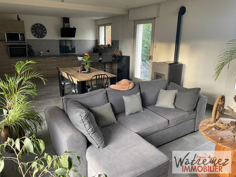 Maison - 90 m² - 4 pièces