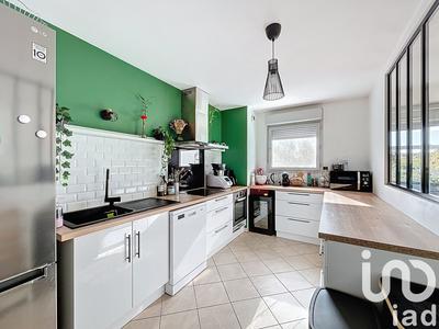 Appartement - 83 m² - 4 pièces