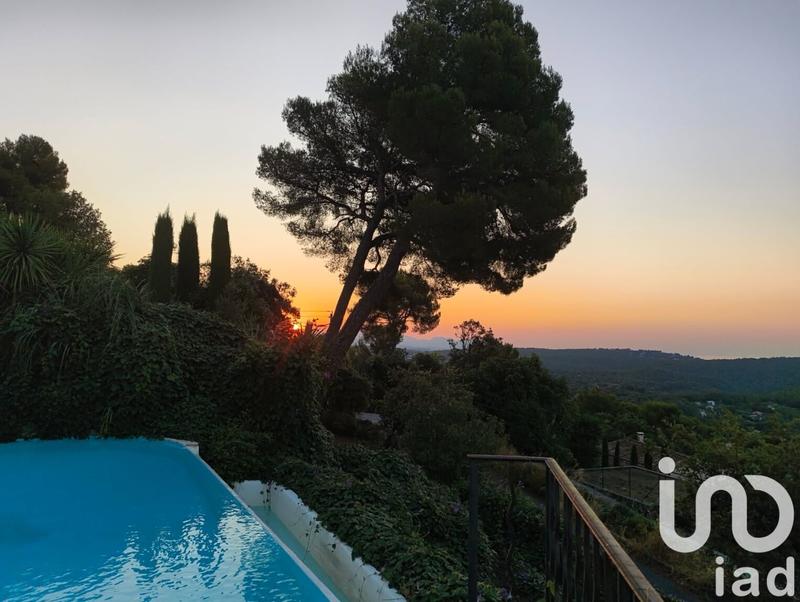 Maison de maîtres - 190 m² - 5 pièces