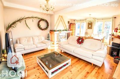 Maison - 189 m² - 6 pièces