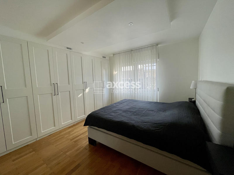 Maison - 93 m² - 5 pièces