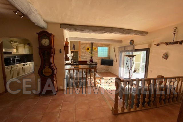 Maison - 185 m² - 7 pièces