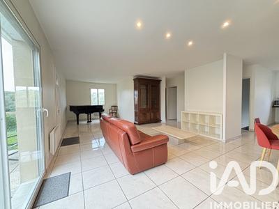 Maison - 84 m² - 3 pièces