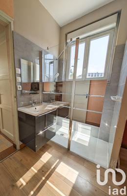 Maison - 76 m² - 5 pièces