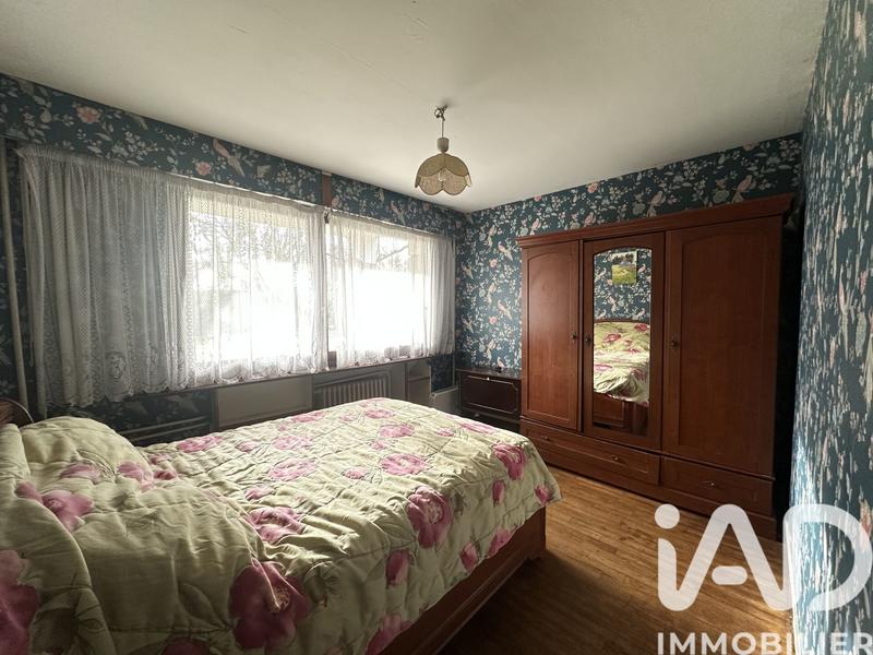 Maison - 182 m² - 9 pièces