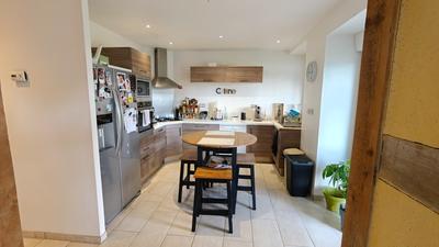 Maison - 135 m² - 6 pièces