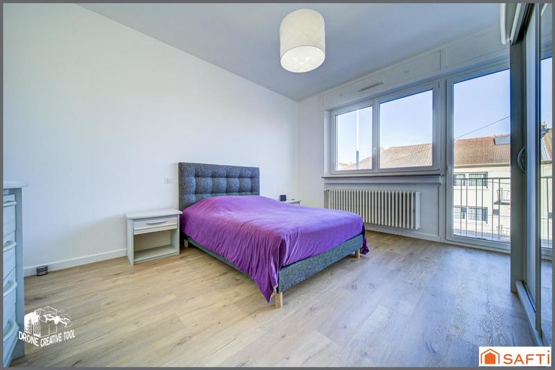 Appartement - 145 m² - 6 pièces