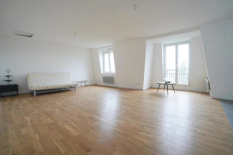 Maison - 166 m² - 8 pièces