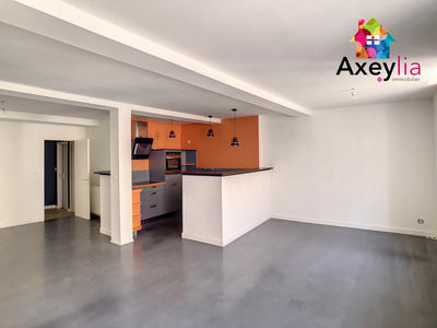 Appartement - 70 m² - 2 pièces