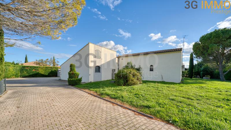 Villa - 209 m² - 8 pièces