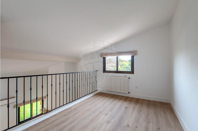 Maison - 185 m² - 7 pièces