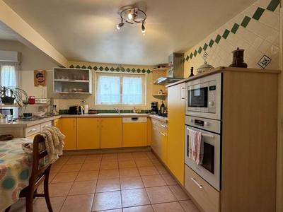 Maison - 133 m² - 5 pièces