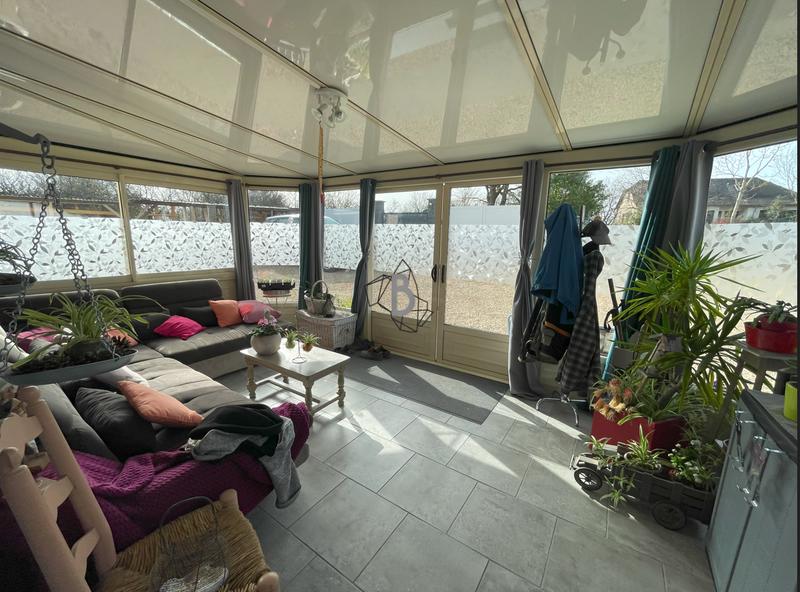 Maison - 96 m² - 3 pièces