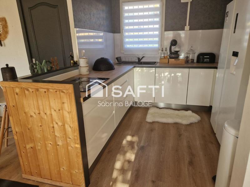 Maison - 80 m² - 4 pièces