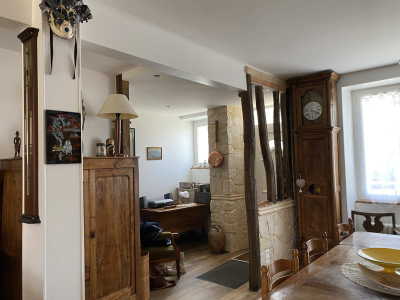 Maison - 176 m² - 8 pièces