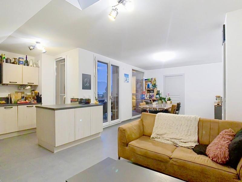 Appartement - 70 m² - 3 pièces