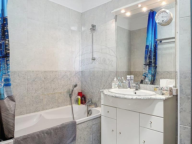 Immeuble - 259 m² - 12 pièces