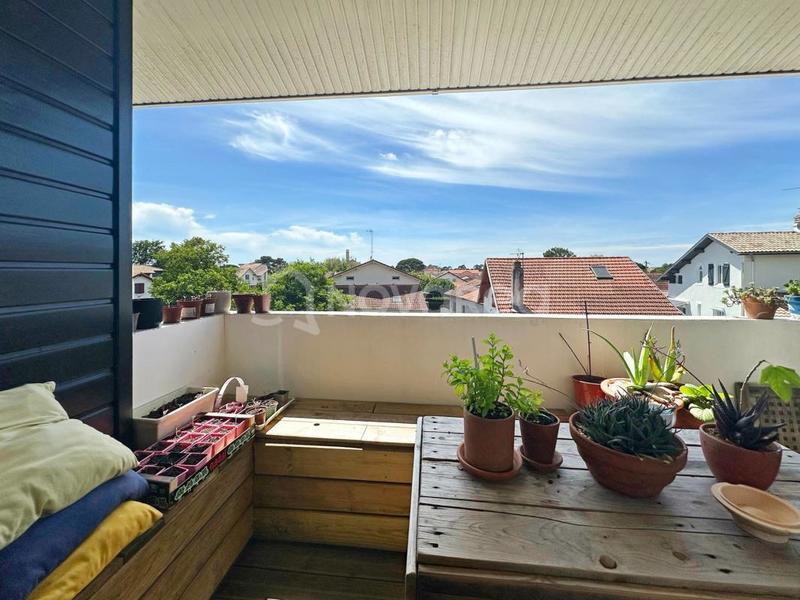 Appartement - 64 m² - 3 pièces