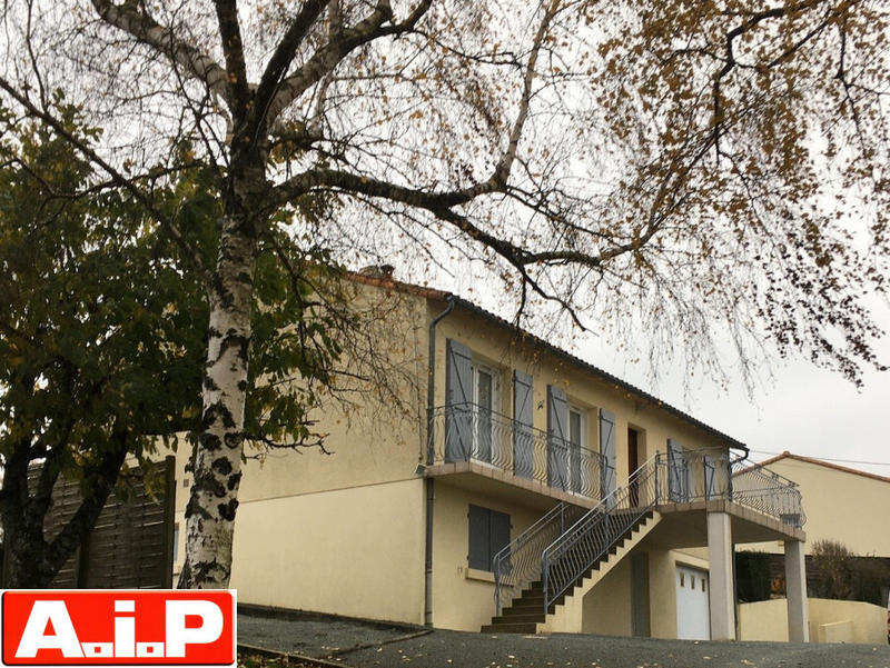 Maison - 170 m² - 7 pièces