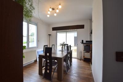 Maison - 144 m² - 5 pièces