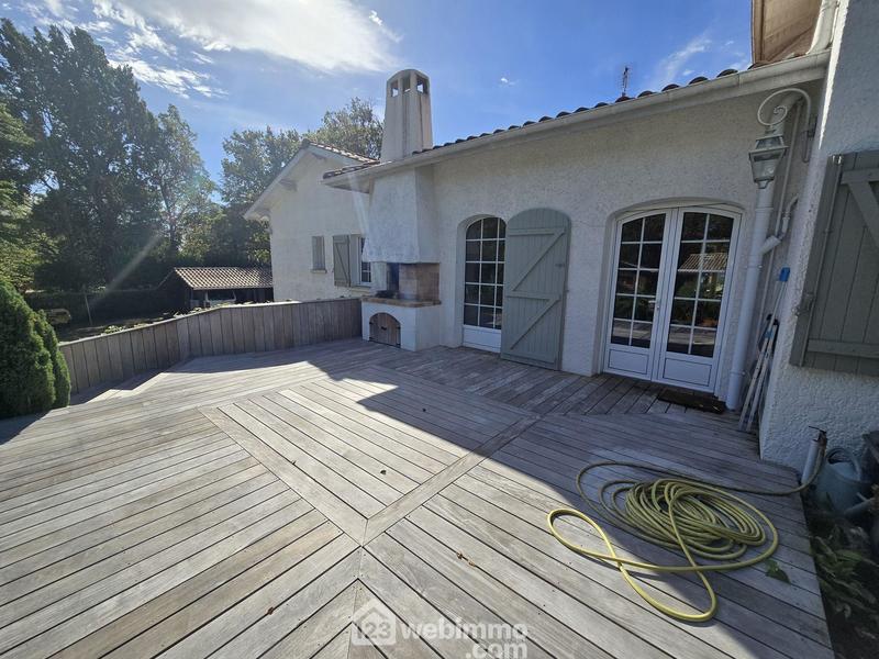 Maison - 160 m² - 5 pièces