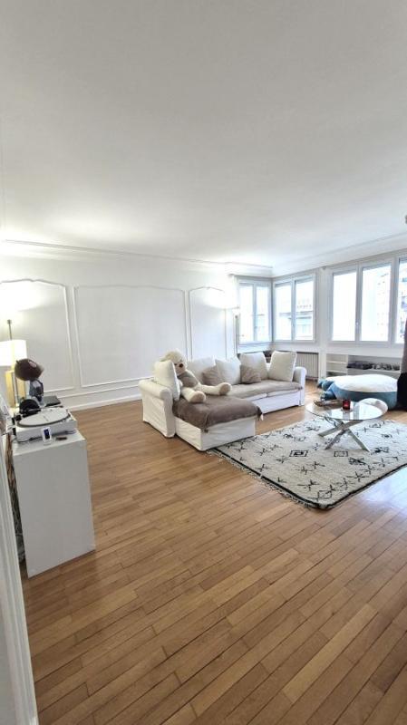 Appartement - 111 m² - 4 pièces