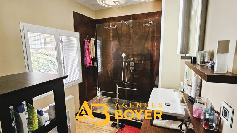 Appartement - 57 m² - 2 pièces