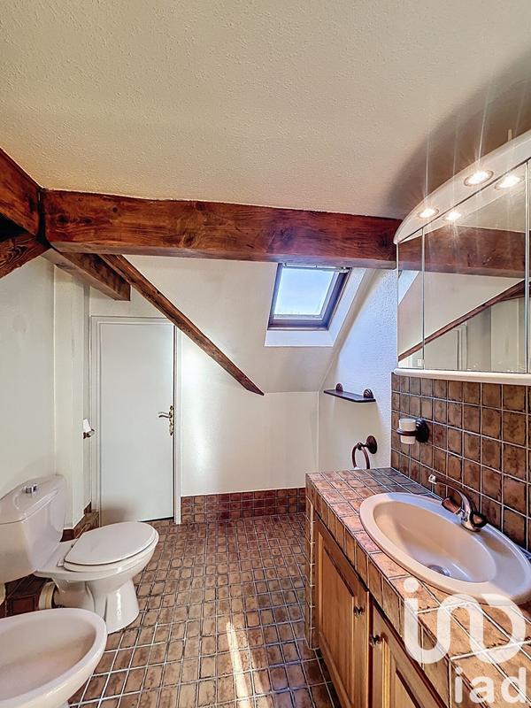 Maison - 173 m² - 8 pièces