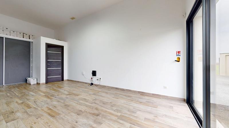 Maison contemporaine - 280 m² - 6 pièces