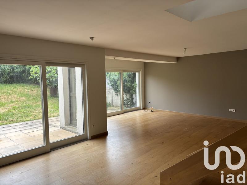 Maison - 142 m² - 5 pièces