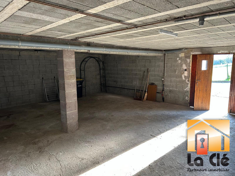 Maison traditionnelle - 137 m² - 5 pièces