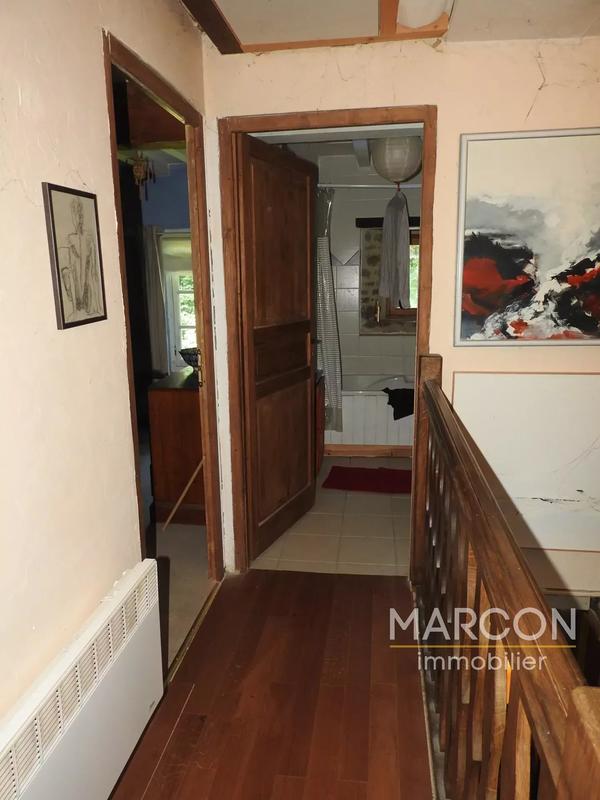 Maison de village - 513 m² - 7 pièces