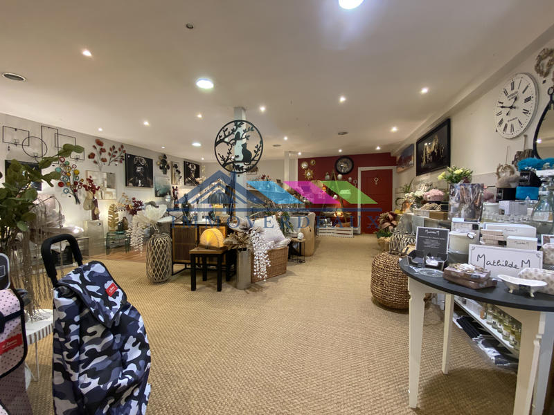 Local commercial - 250 m²