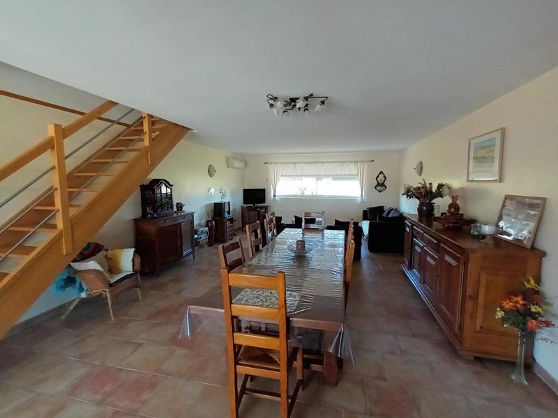 Maison - 180 m² - 7 pièces