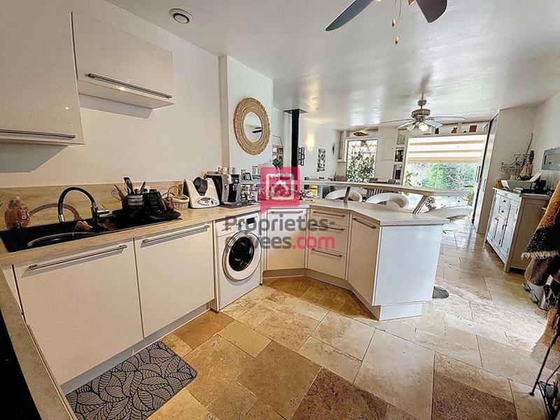 Villa - 140 m² - 7 pièces