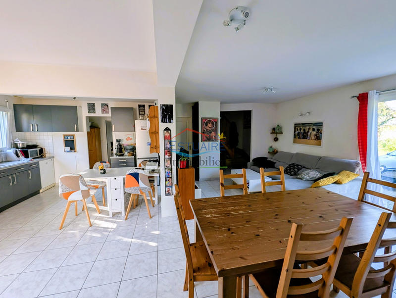 Maison - 109 m² - 5 pièces